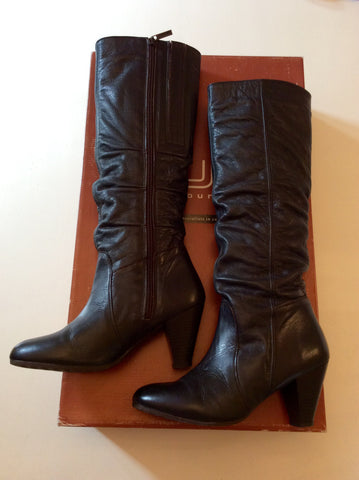 DUO DARK BROWN 'MESSINA' LEATHER SLIM LEG KNEE HIGH BOOTS SIZE 5/38 - Whispers Dress Agency - Sold - 2
