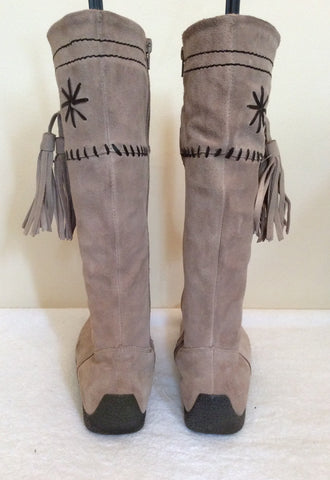 Roberto Vianni Beige Suede Tassel Trim Boots Size 7/40 - Whispers Dress Agency - Womens Boots - 3