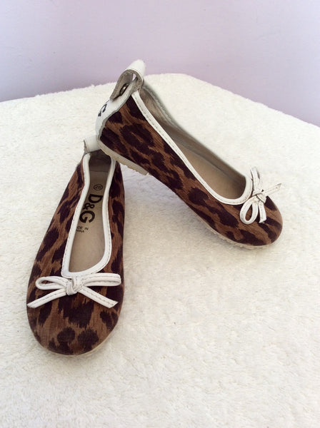 Dolce & Gabbana Junior Brown Canvas Leopard Print Pumps Size 8.5/ 26 - Whispers Dress Agency - Girls Footwear - 1