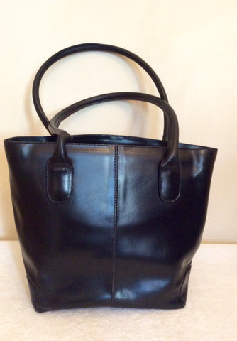 Tods Black Leather Shoulder Bag - Whispers Dress Agency - Sold - 4