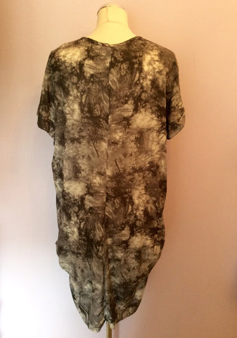 Sandwich Grey Print V Neck Shift Dress Size 40 UK 12/14 - Whispers Dress Agency - Sold - 3