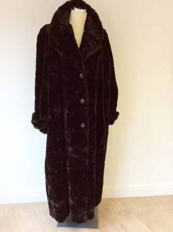 LA MAISON DE LA FAUSSE FOURRURE DARK BROWN FAUX FUR COAT SIZE L - Whispers Dress Agency - Womens Coats & Jackets - 1