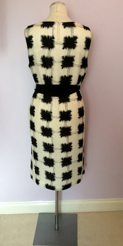 Brand New Jaeger Black & White Print Silk Dress With Tie Belt Size 16 - Whispers Dress Agency - Sold - 3