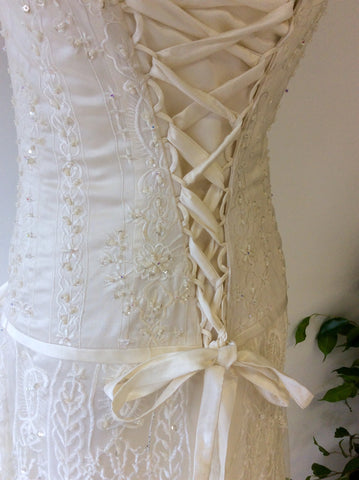 Beautiful Ivory Embroidered & Beaded Lace Wedding Dress With Train Size UK 6/8 - Whispers Dress Agency - Womens Dresses - 4
