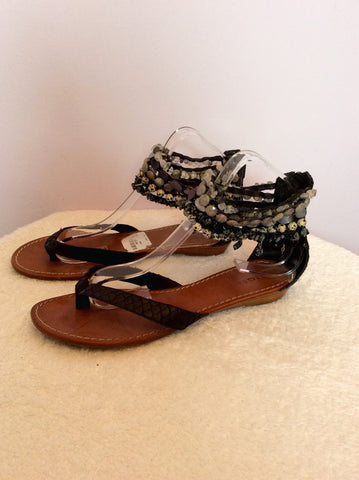 Zigi Girl Black Leather Ankle Strap Toe Post Sandals Size 6/39 - Whispers Dress Agency - Sold - 1