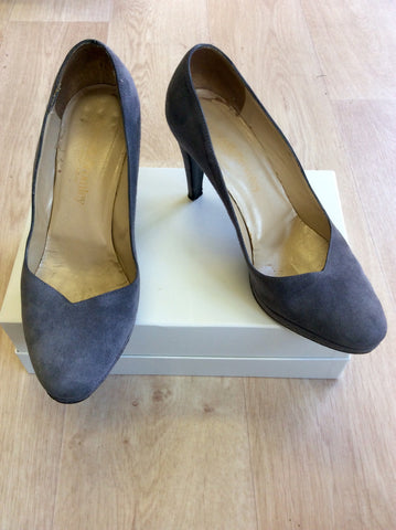 RUSSELL & BROMLEY GREY SUEDE HEELS SIZE 6/39 - Whispers Dress Agency - Sold - 1
