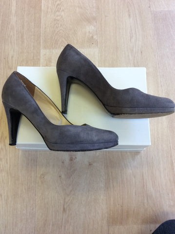 RUSSELL & BROMLEY GREY SUEDE HEELS SIZE 6/39 - Whispers Dress Agency - Sold - 2